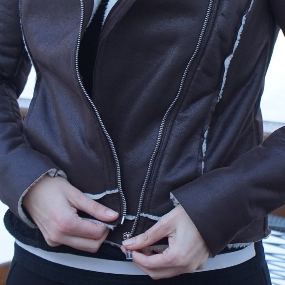 Women's MICHAEL Michael Kors Faux Shearling Jacket in Brown size S - Picture 2 of 6